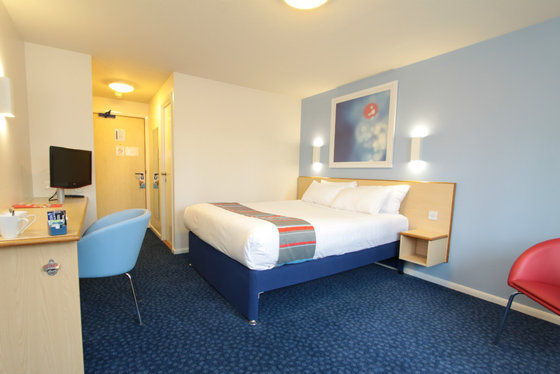 Travelodge Alton Four Marks Zimmer foto