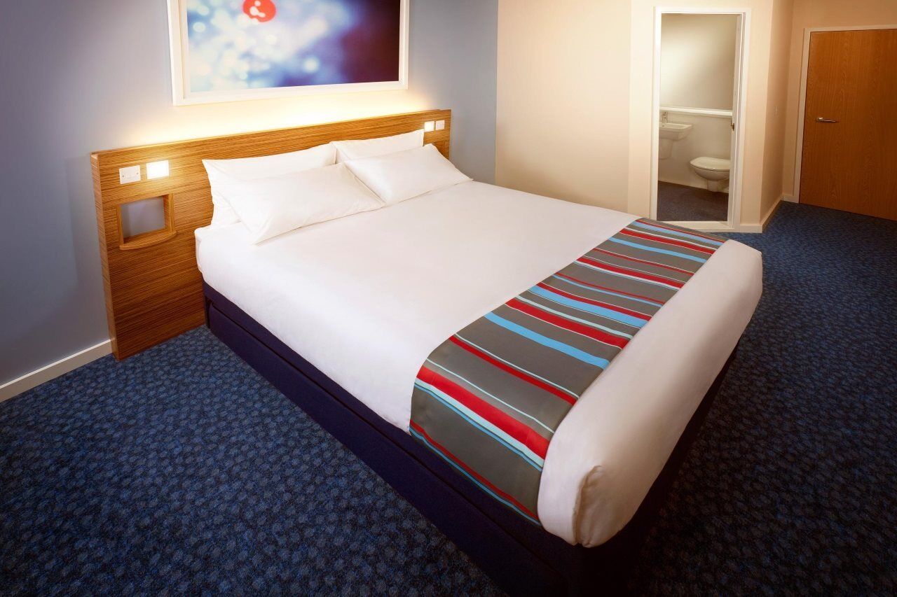 Travelodge Alton Four Marks Exterior foto